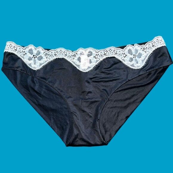 Victorias Secret Dream Angels Ultra-soft satin Lace Waist Cheekini Panty black M - Picture 3 of 5